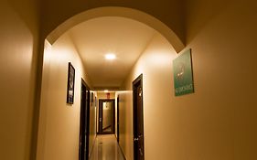 Hotel O Royal Grand Near Chhatrapati Shivaji International Airport